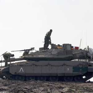 الجيش الإسرائيلي يعزز قواته على هضبة الجولان