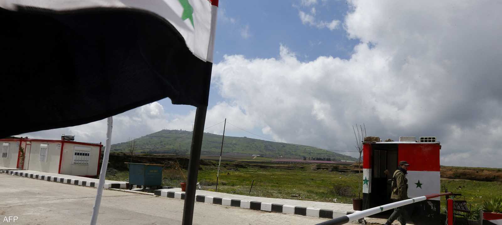 المرصد قال إن الحدود مع إسرائيل خالية من الجيش السوري