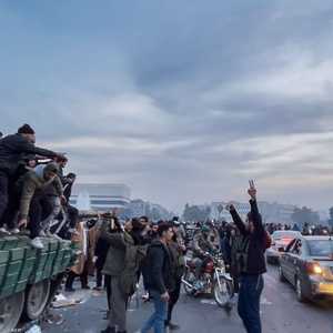 تجمع العشرات في ساحة الأمويين بدمشق