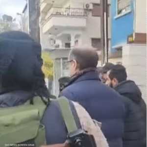 رئيس الوزراء السوري ووزير الخارجية برفقة مسلحين