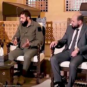 الجولاني يبحث مع الجلالي "انتقال السلطة" في سوريا