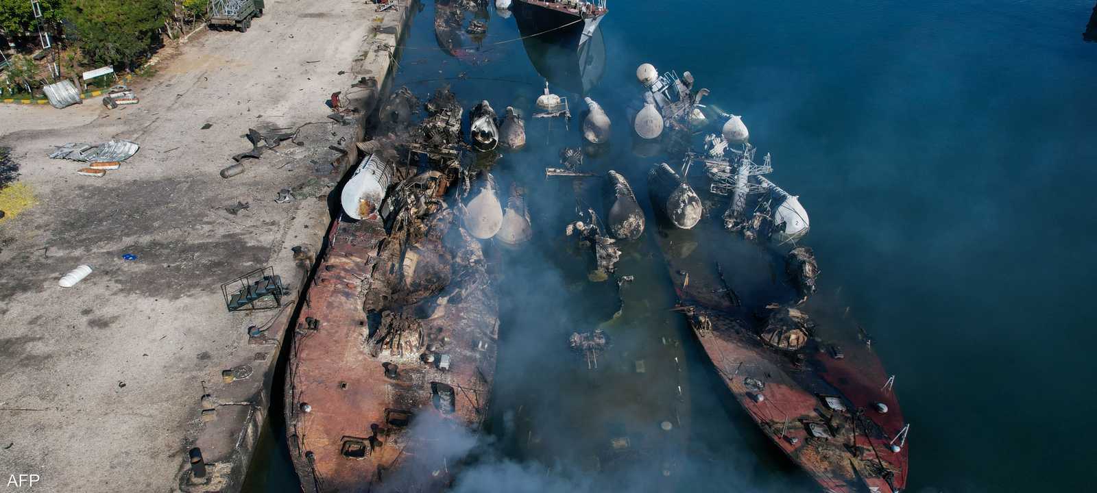 صورة تظهر السفن السورية المدمرة خلال الهجوم الإسرائيلي