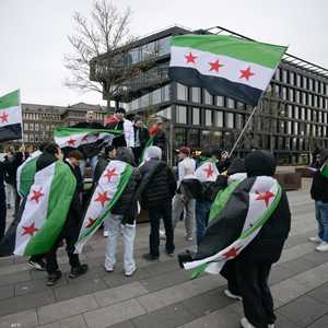 الدول الأوروبية تعلق طلبات اللجوء للسوريين