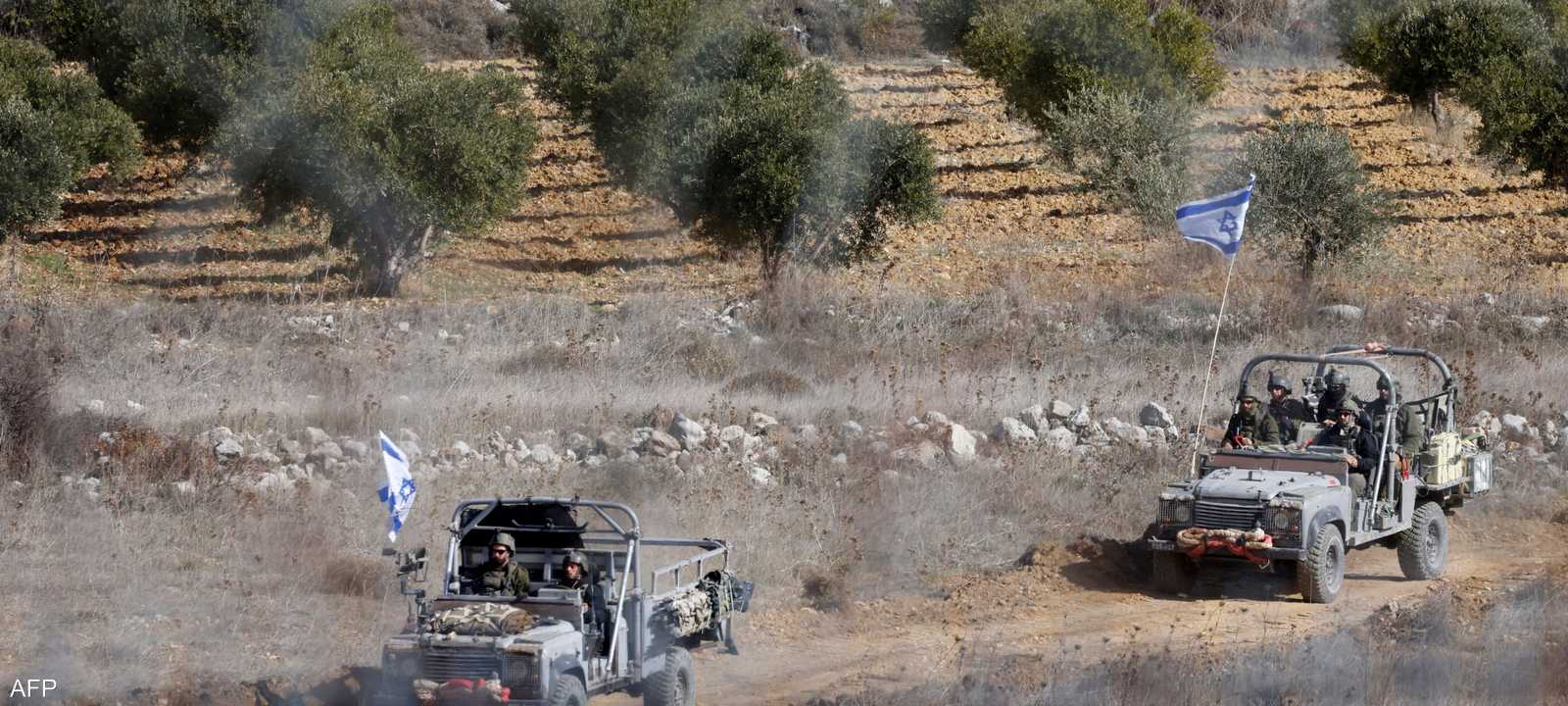 مركبات عسكرية إسرائيلية في المنطقة العازلة مع سوريا