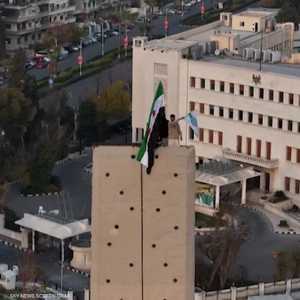 الجولاني يبحث مع بيدرسون إعادة النظر في القرار 2254