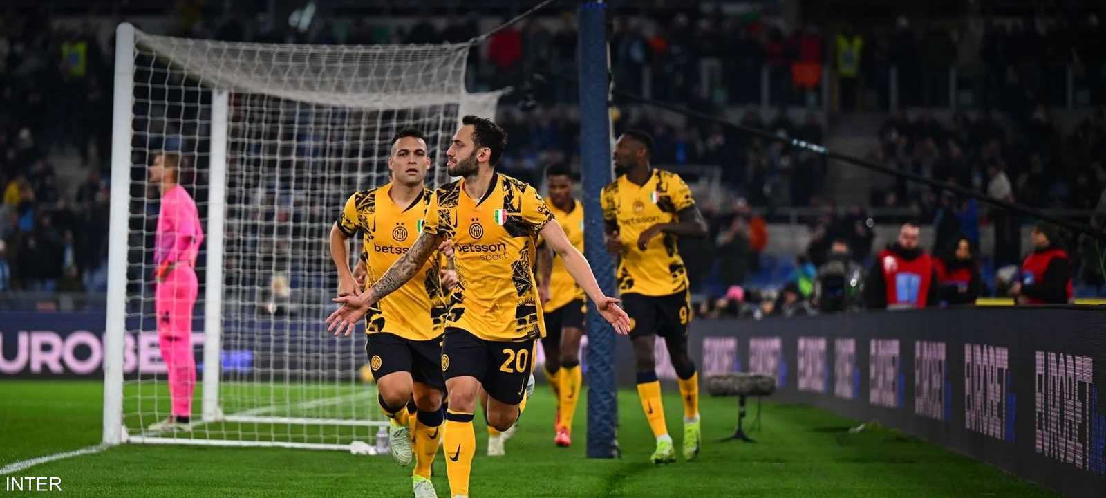 إنتر يكتسح لاتسيو بنصف دستة