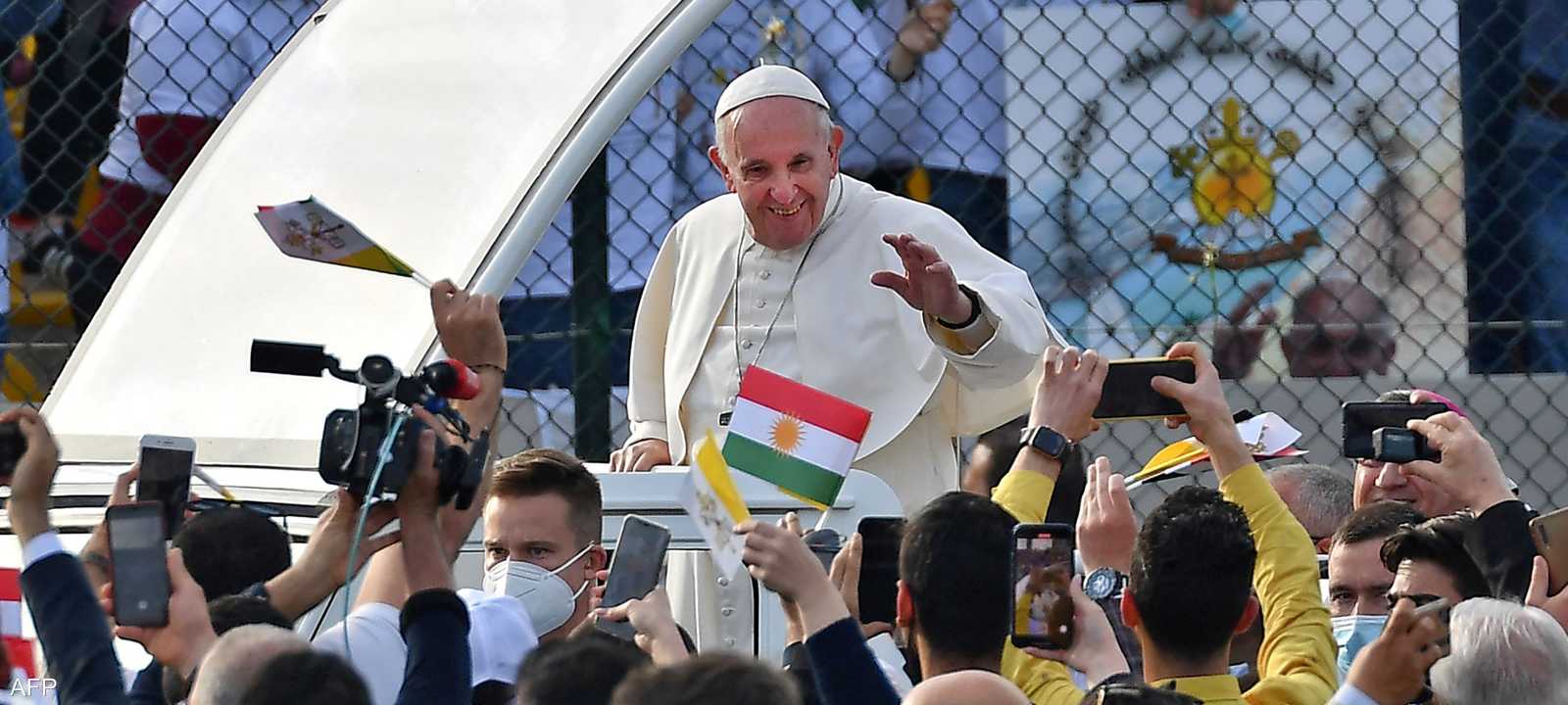 البابا فرنسيس خلال تواجده في أربيل شمالي العراق