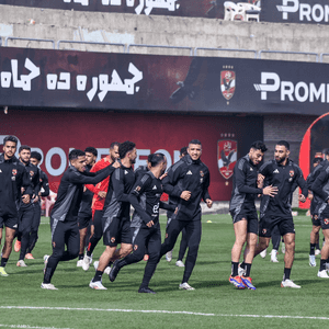 الأهلي يستعد للقاء شباب بلوزداد الجزائري (أرشيف)