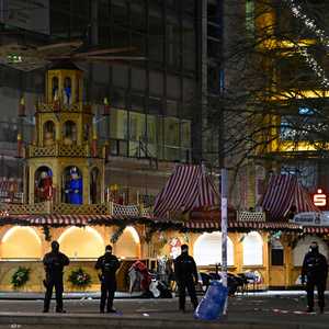 قتلى وجرحى في حادث اصطدام سيارة بزوار سوق عيد ميلاد بألمانيا