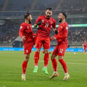 المنتخب البحريني أول المتأهلين