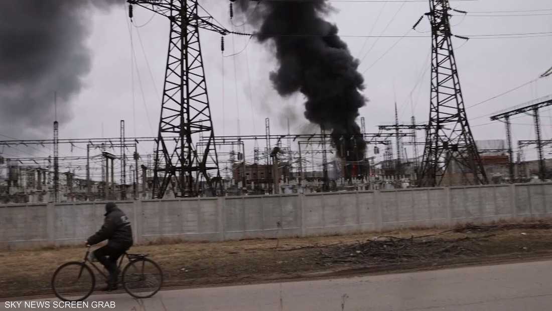 300 مسيرة و37 صاروخا.. هجوم روسي يوقف إنتاج للغاز بأوكرانيا
