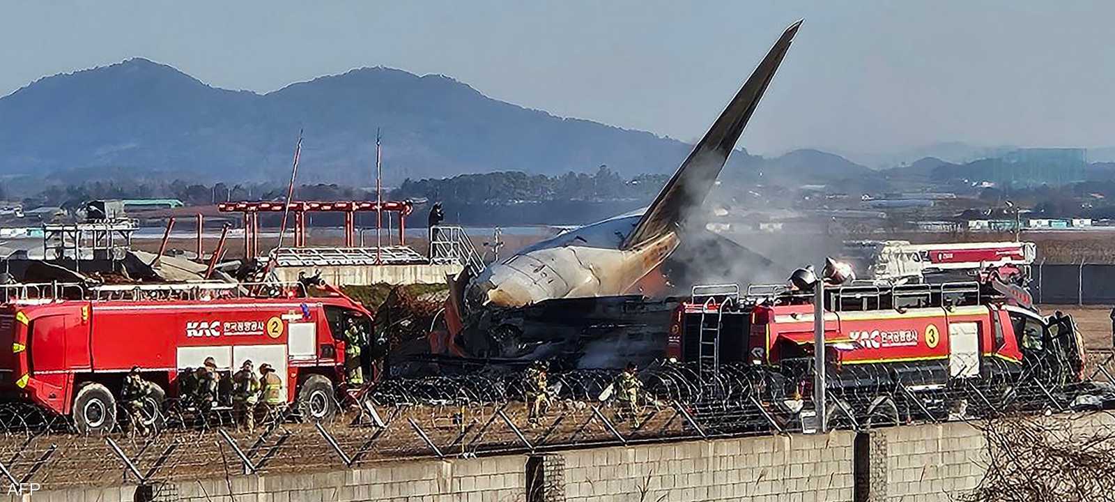 الطائرة الكورية الجنوبية من طراز بوينغ 737-800