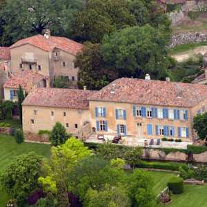 قصر ميرافال بفرنسا