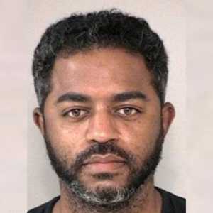 المشتبه بتنفيذه عملية الدهس ويدعى شمس الدين جبار