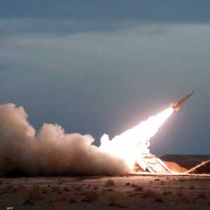 إيران تجري مناورات عسكرية