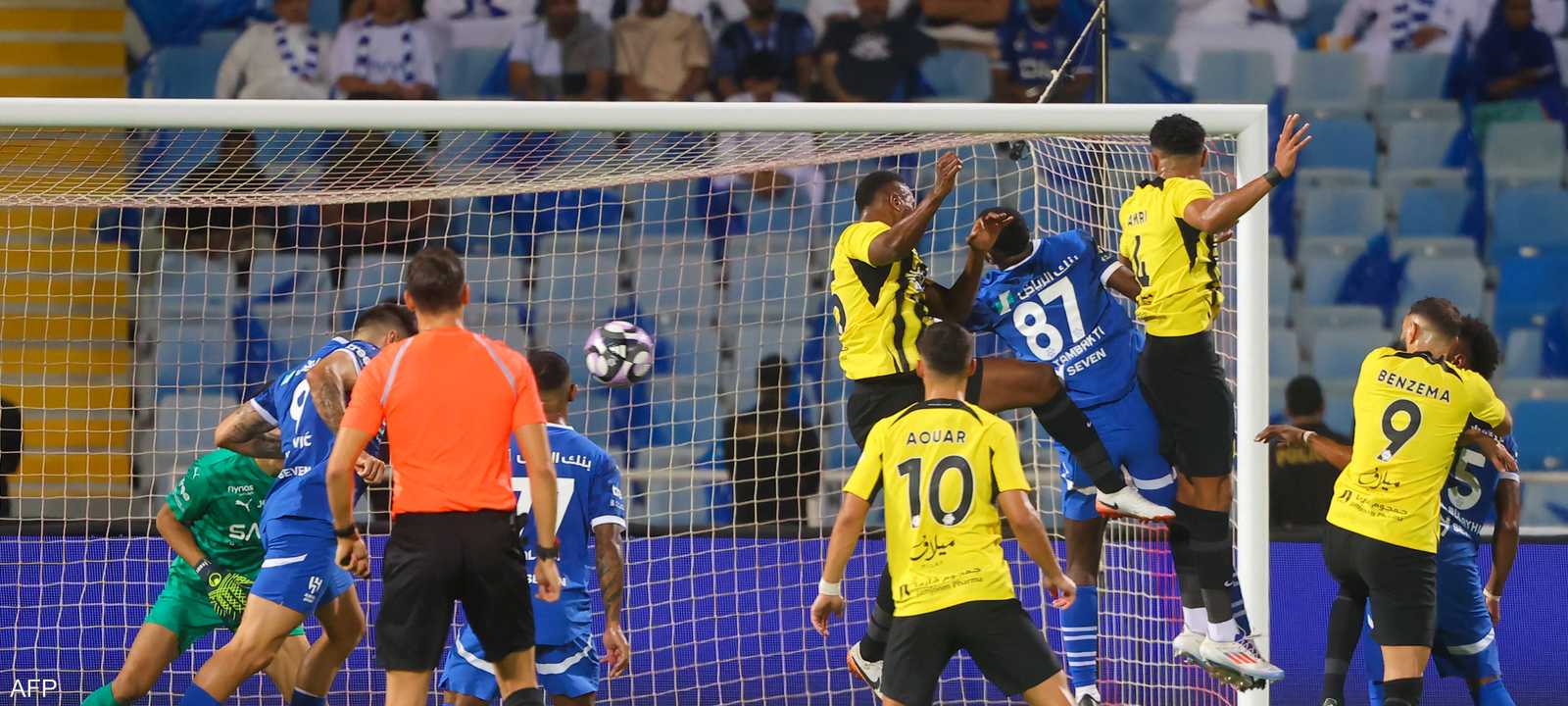 الهلال واتحاد جدة يلتقيان في "أغلى الكؤوس"