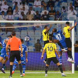 الهلال واتحاد جدة يلتقيان في "أغلى الكؤوس"