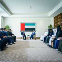عبدالله بن زايد يستقبل الشيباني