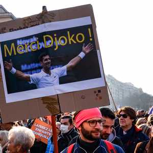 واقعة رفض جوكوفيتش تلقي اللقاح أثارت ضجة في العالم