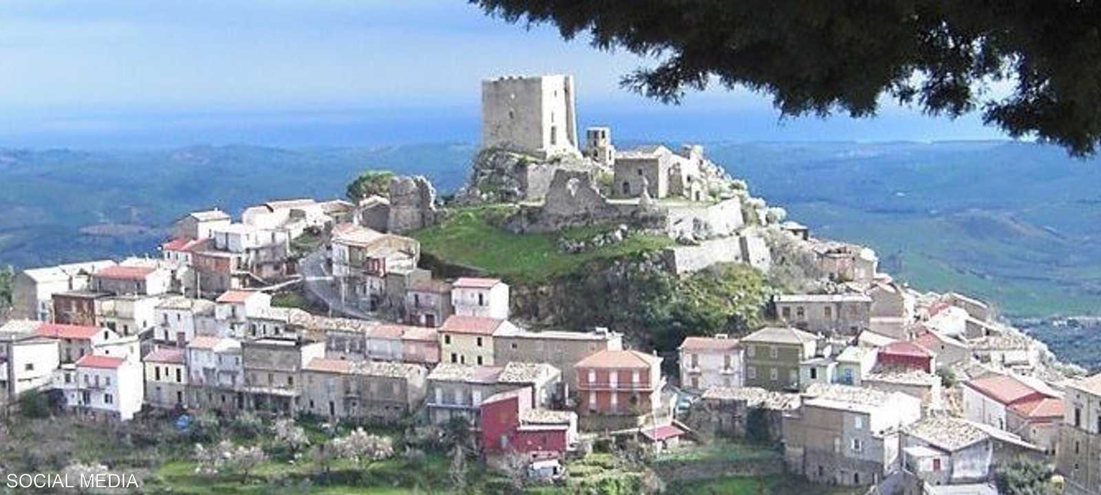 بيلكاسترو بها مركز صحي واحد مغلق في معظم الأحيان