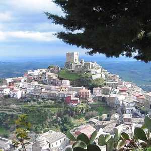 بيلكاسترو بها مركز صحي واحد مغلق في معظم الأحيان