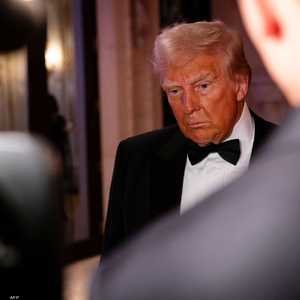 ترامب يبدو في مأزق قضائي قبل أيام من تنصيبه