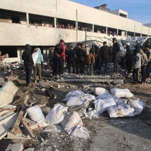 إسرائيل شنت غارات مكثفة على مناطق عدة بقطاع غزة