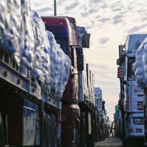 قرية في الدقهلية أرسلت قوافل مساعدات لقطاع غزة