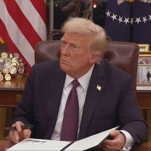 ترامب: أرى فرصة قريبة للتطبيع بين السعودية وإسرائيل