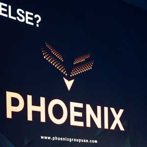 "فينكس غروب"