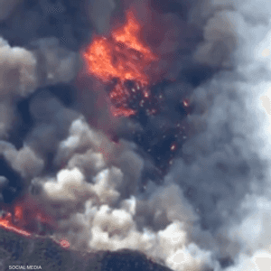 السلطات أصدر أوامر إخلاء إجبارية لأكثر من 31 ألفا