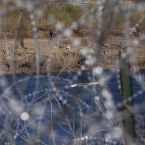 طائرتان أميركيتان تقلان مهاجرين مرحلين تصلان غواتيمالا