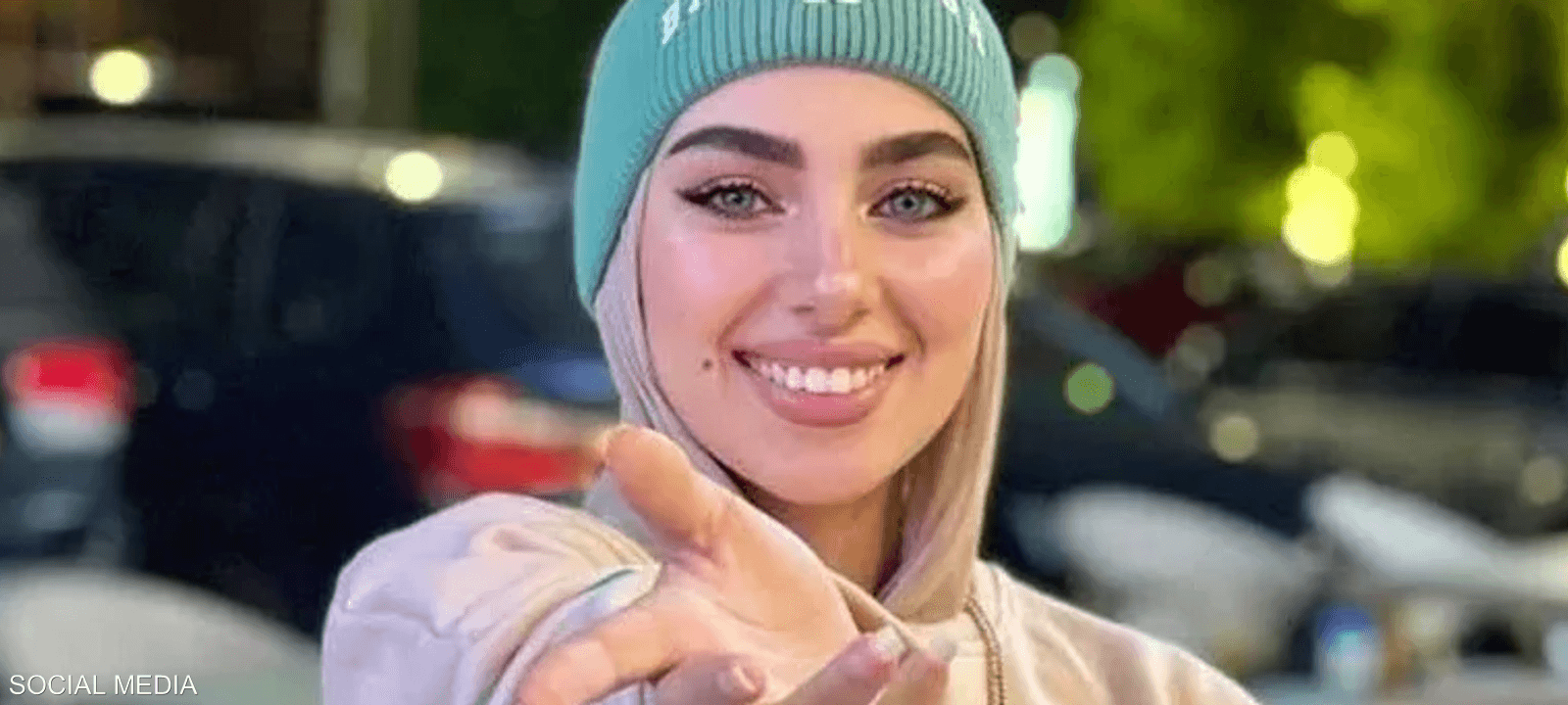 البلوغر هدير عاطف