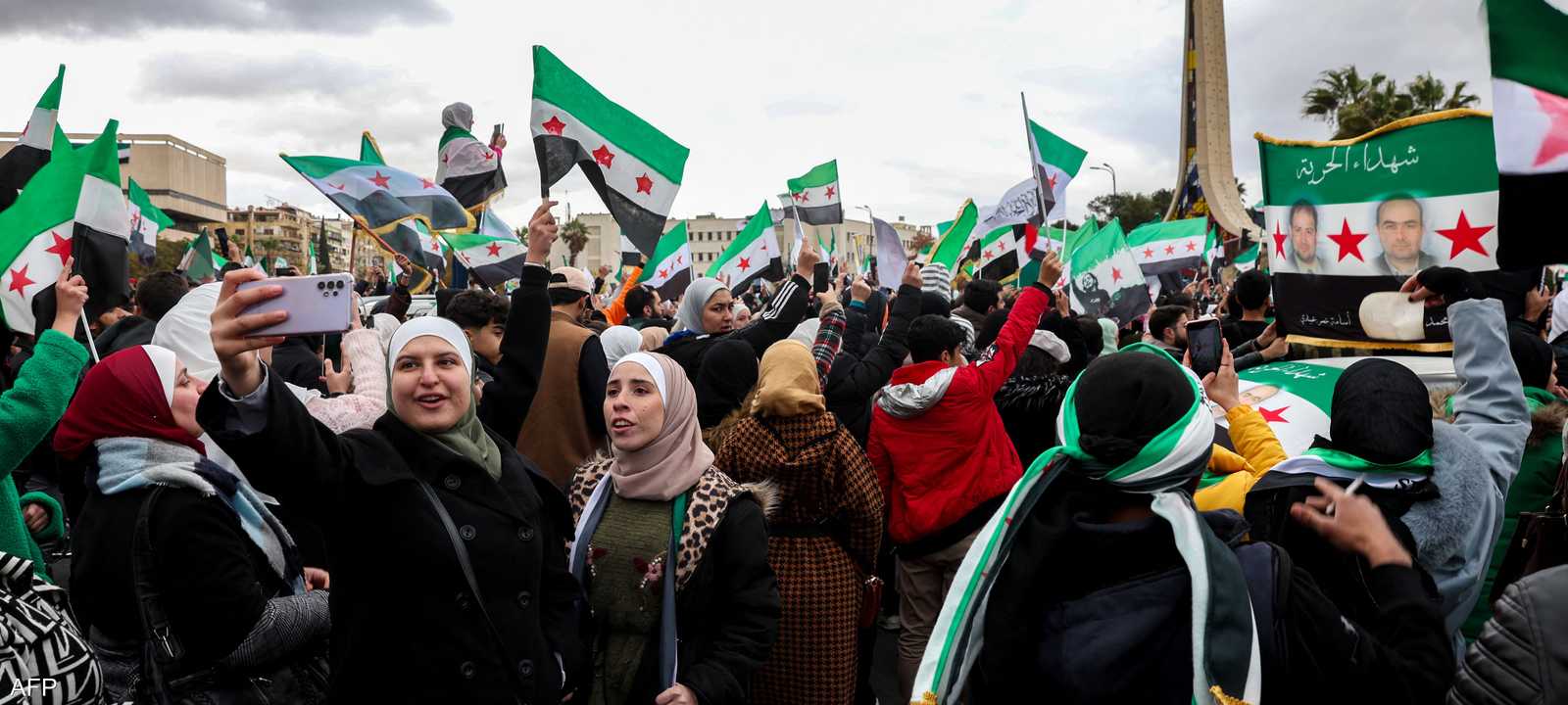 السوريون يأملون رفع العقوبات عن بلادهم