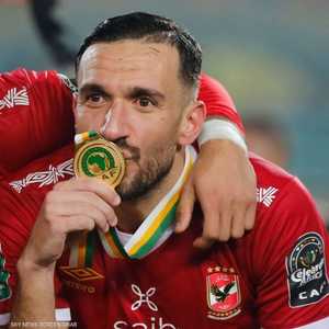 أسطورة الأهلي علي معلول