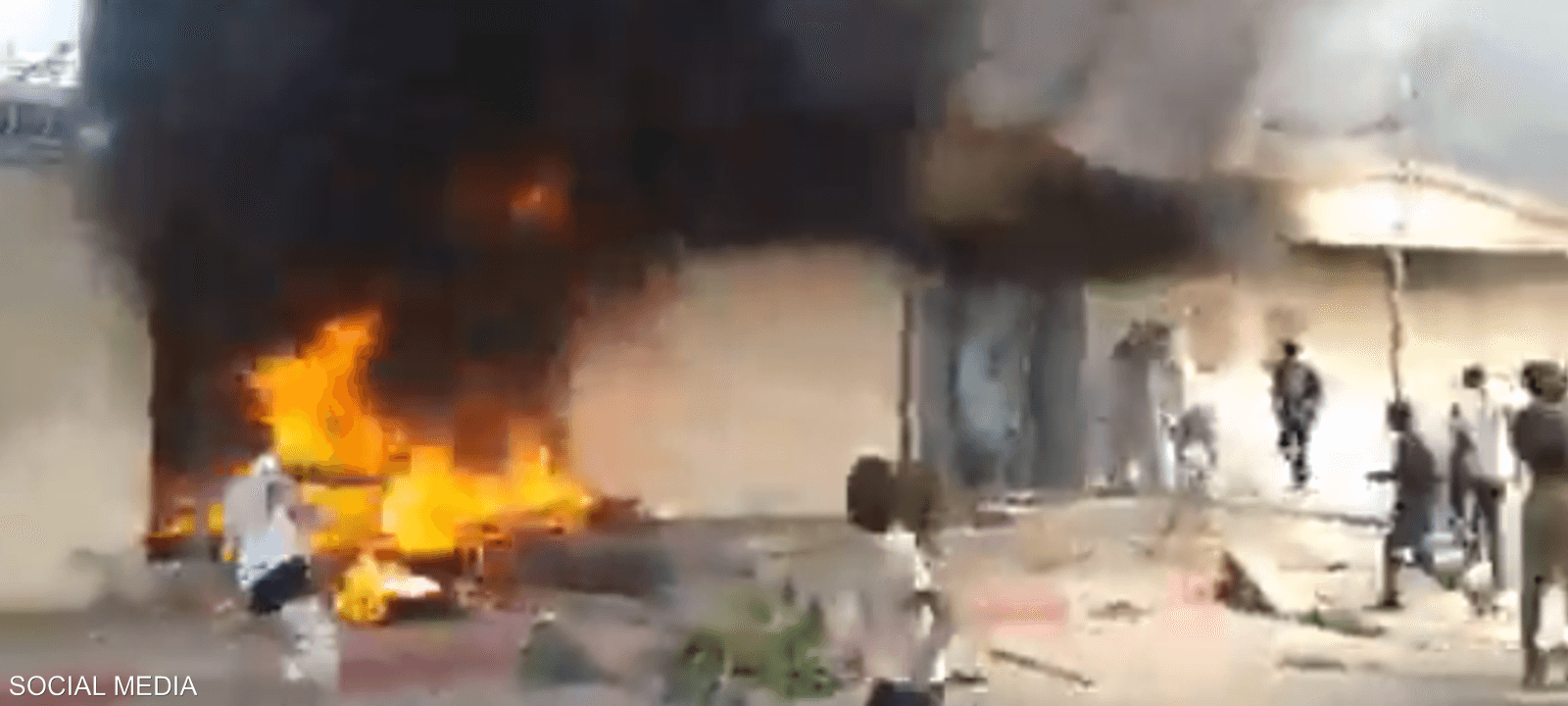 تمت السيطرة عل الحريق في وقت لاحق