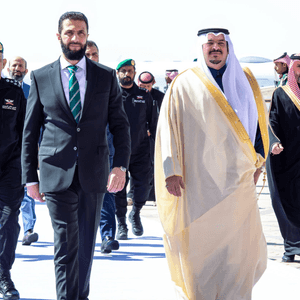 تعتبر هذه أول زيارة خارجية للشرع منذ توليه السلطة