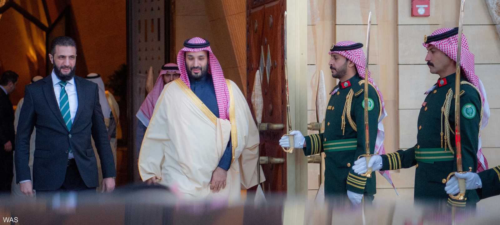 ولي العهد السعودي لدى استقباله الرئيس السوري