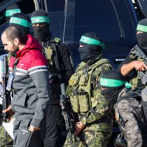 أرشيف.. أطلقت حماس سراح عدد من الرهائن