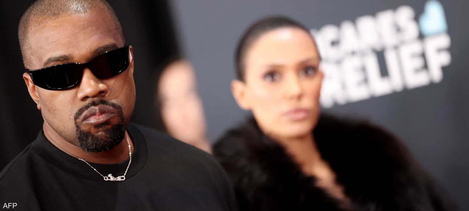 مغني الراب الأميركي كاني ويست وزوجته بيانكا سينسوري