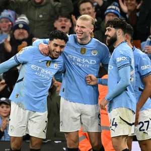 مرموش شارك أساسيا بآخر 3 مباريات لعبها مانشستر سيتي