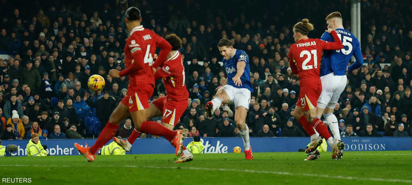 من المباراة بين الفريقين