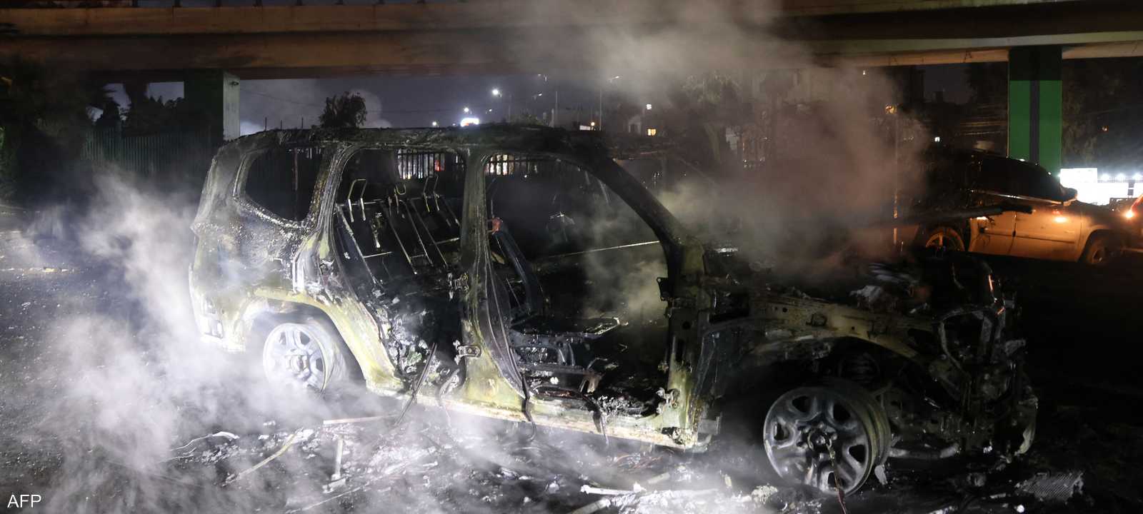 سيارة اليونيفيل احترقت تماما