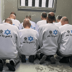 من المتوقع أن تفرج إسرائيل عن 369 أسيرا فلسطينيا