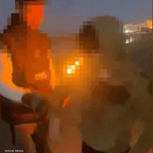 قرر الشاب خوض مغامرة غير محسوبة المخاطر