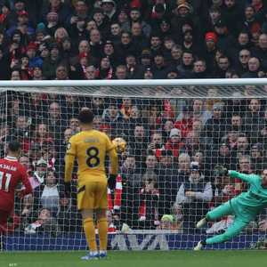 صلاح أحرز الهدف الثاني لصالح ليفربول من علامة الجزاء