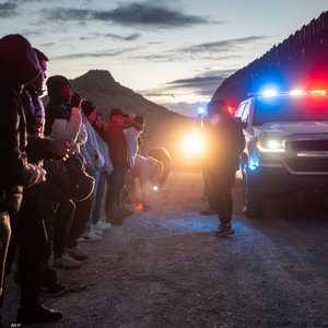 ترامب شدد الخناق على الهجرة غير القانونية للولايات المتحدة