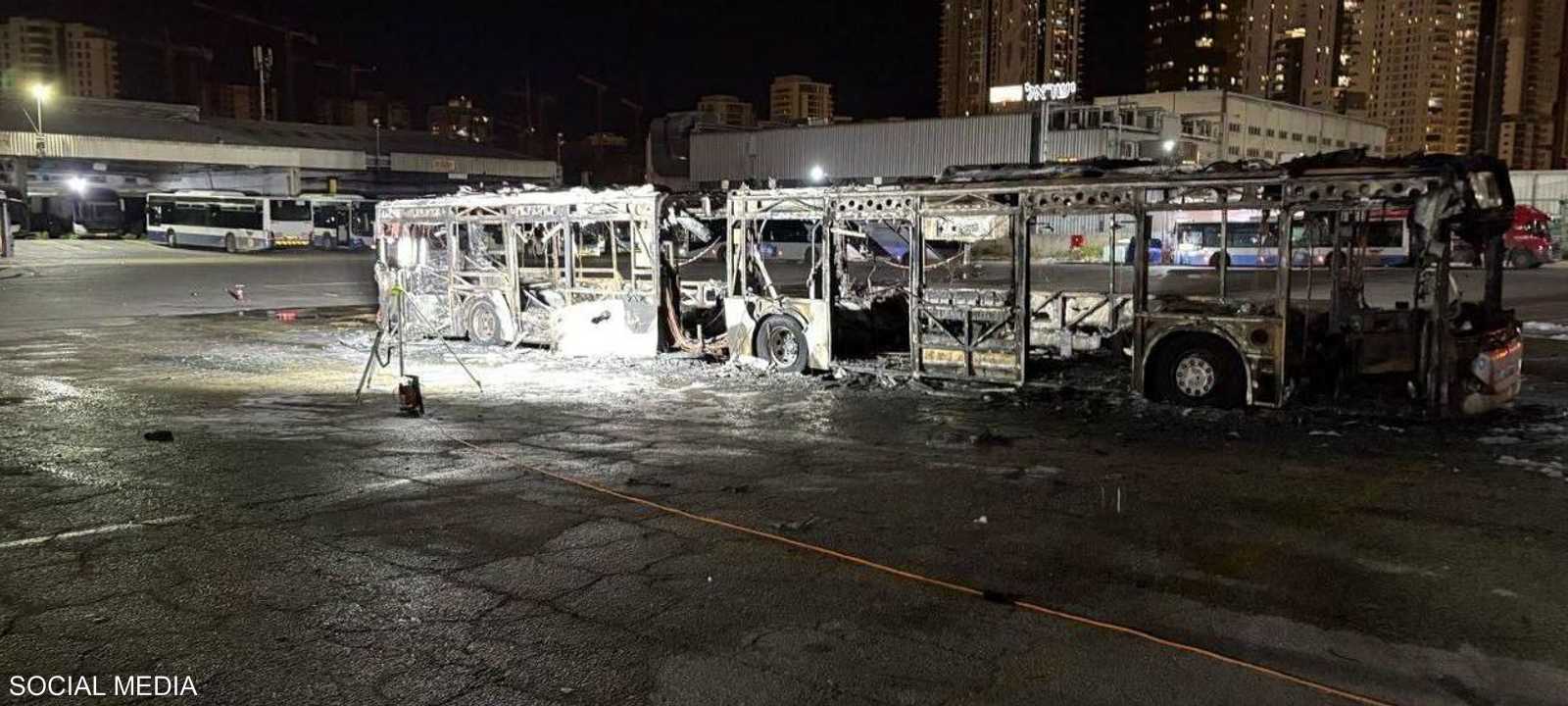 شهدت تل أبيب سلسلة تفجيرات في حافلات ليل الخميس