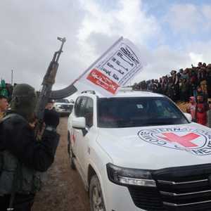 سيارة تابعة للصليب الأحمر