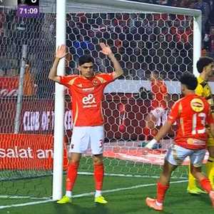 لحظة تسجيل بن شرقي للهدف